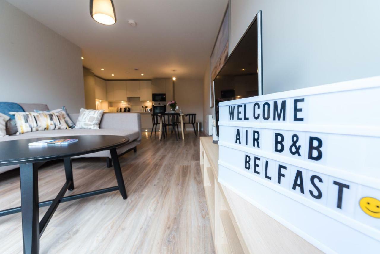 5 Star Brand New City Centre Apartment Belfast Eksteriør billede