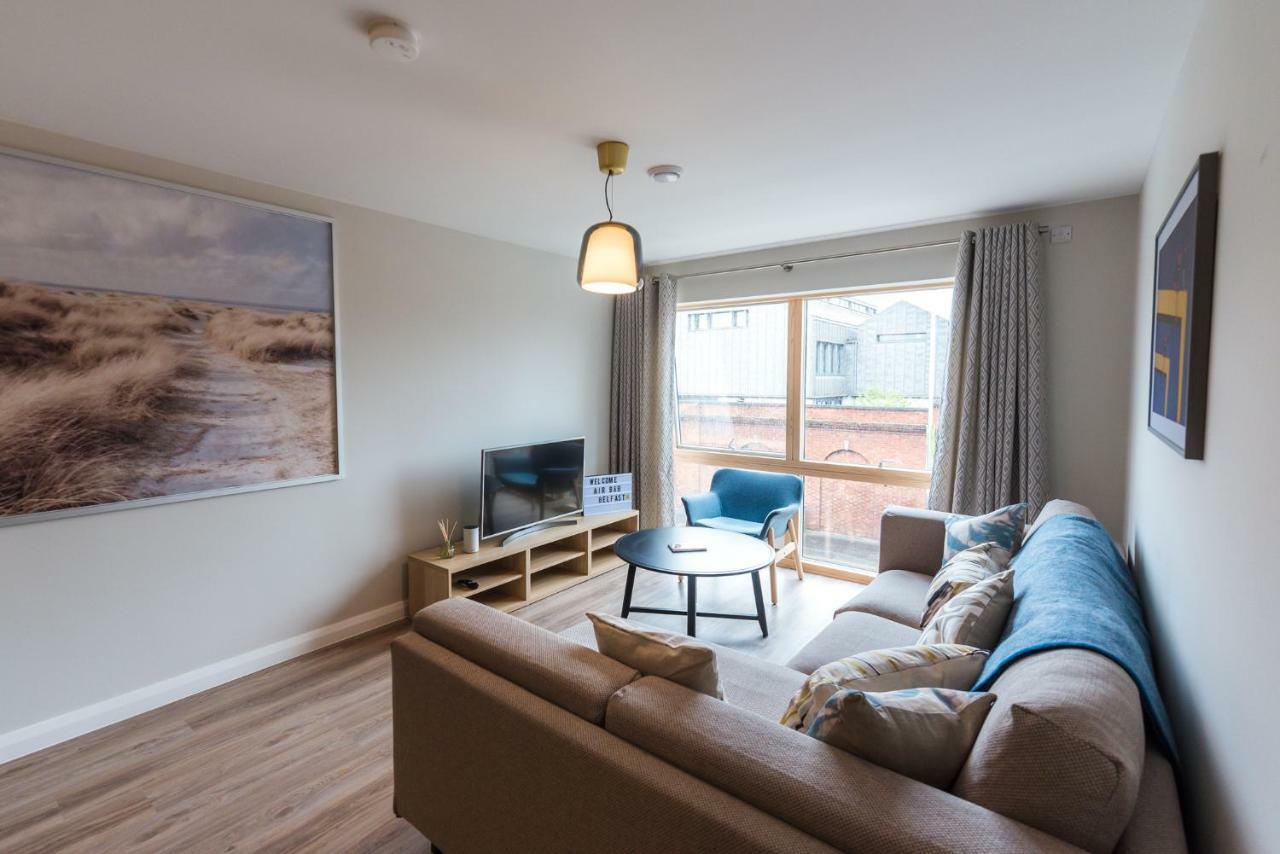 5 Star Brand New City Centre Apartment Belfast Eksteriør billede