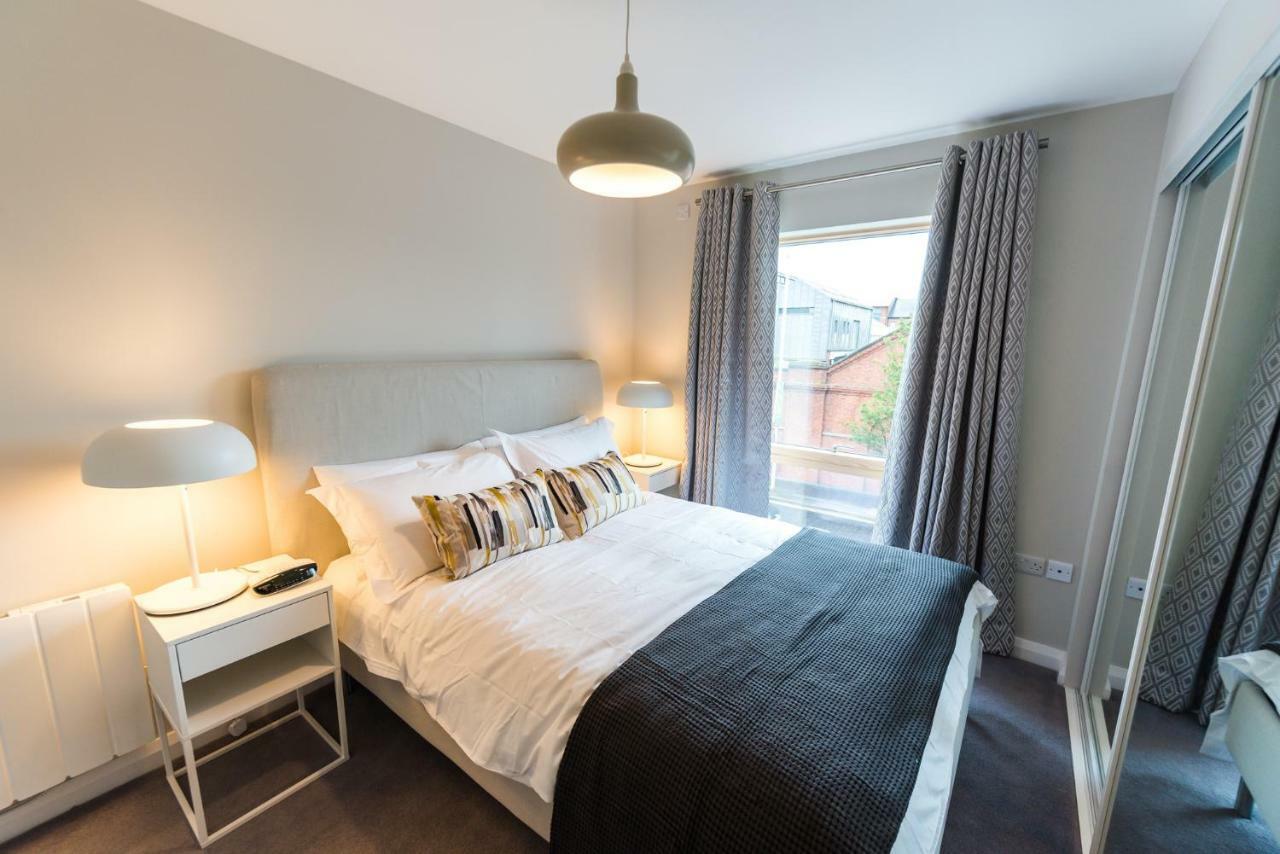 5 Star Brand New City Centre Apartment Belfast Eksteriør billede