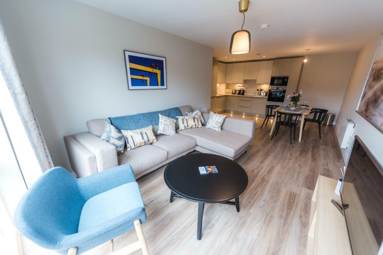 5 Star Brand New City Centre Apartment Belfast Eksteriør billede